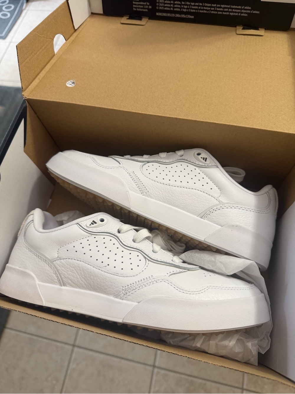 Unisex Adidas Spikeless Golf Shoes (RetroCross Gum Bottom)